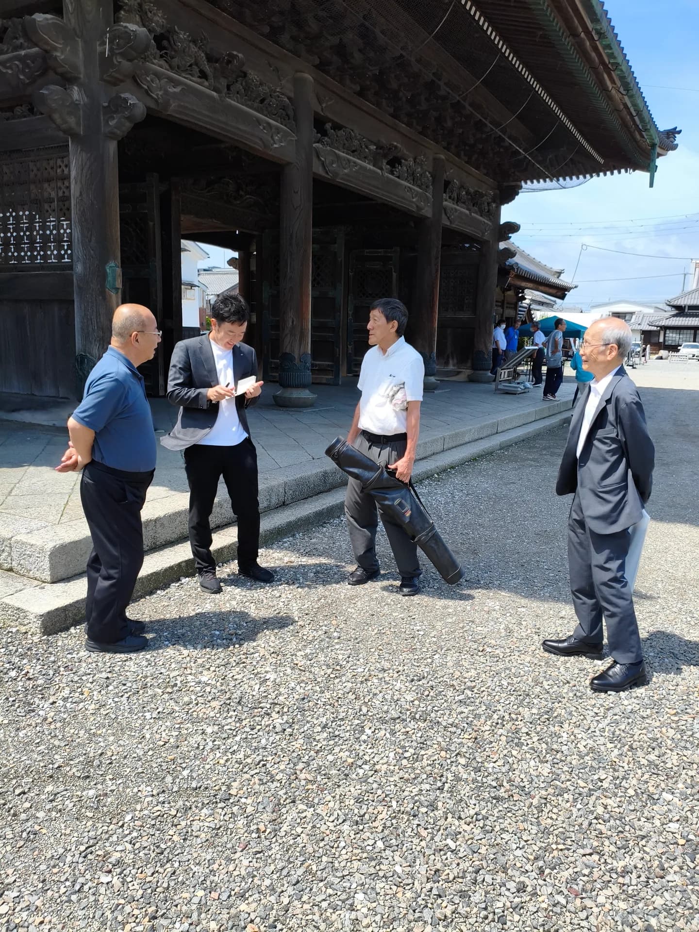 山門まわり