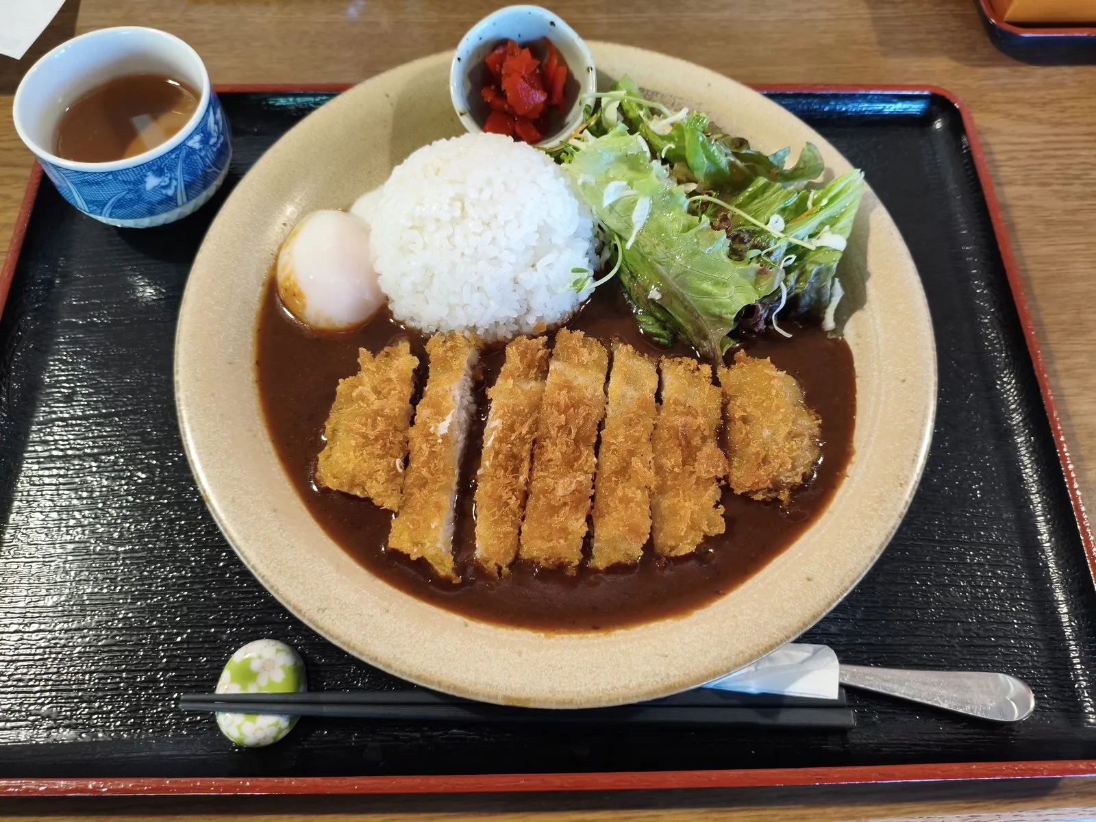 旧浅井町にある郷土料理・ご当地のお店「お食事処 八兆」の雰囲気（10/10）