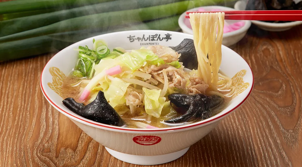 国道8号線付近にあるお店「近江ちゃんぽん亭 長浜店」の店内の様子（2/6）