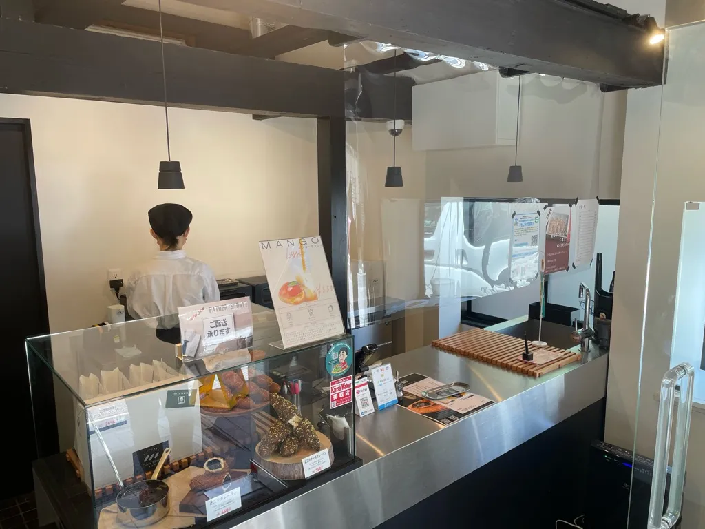 長浜駅前にあるお店「近江牛CurryBread」の料理・メニュー（3/6）