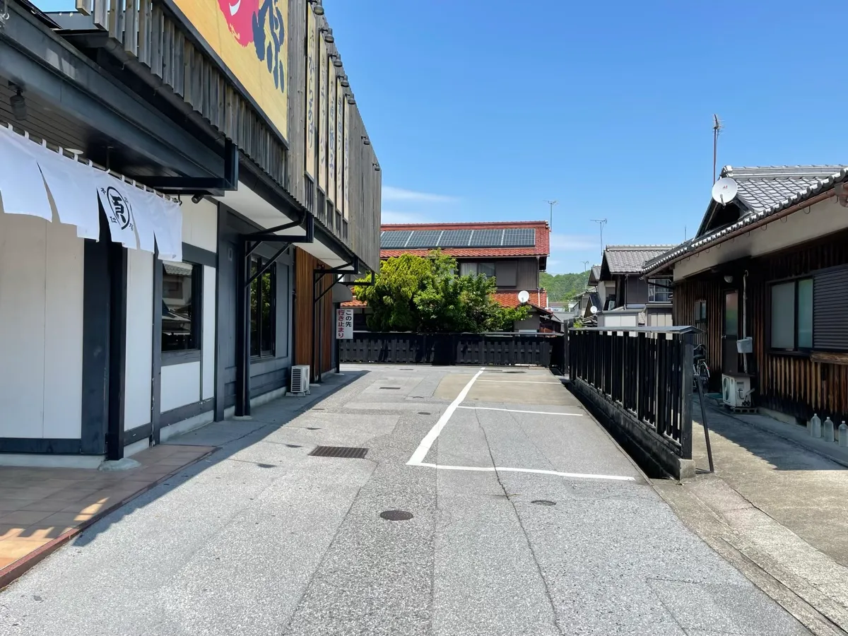 国道8号線付近にあるラーメンのお店「丸源ラーメン 彦根店」の雰囲気（6/6）