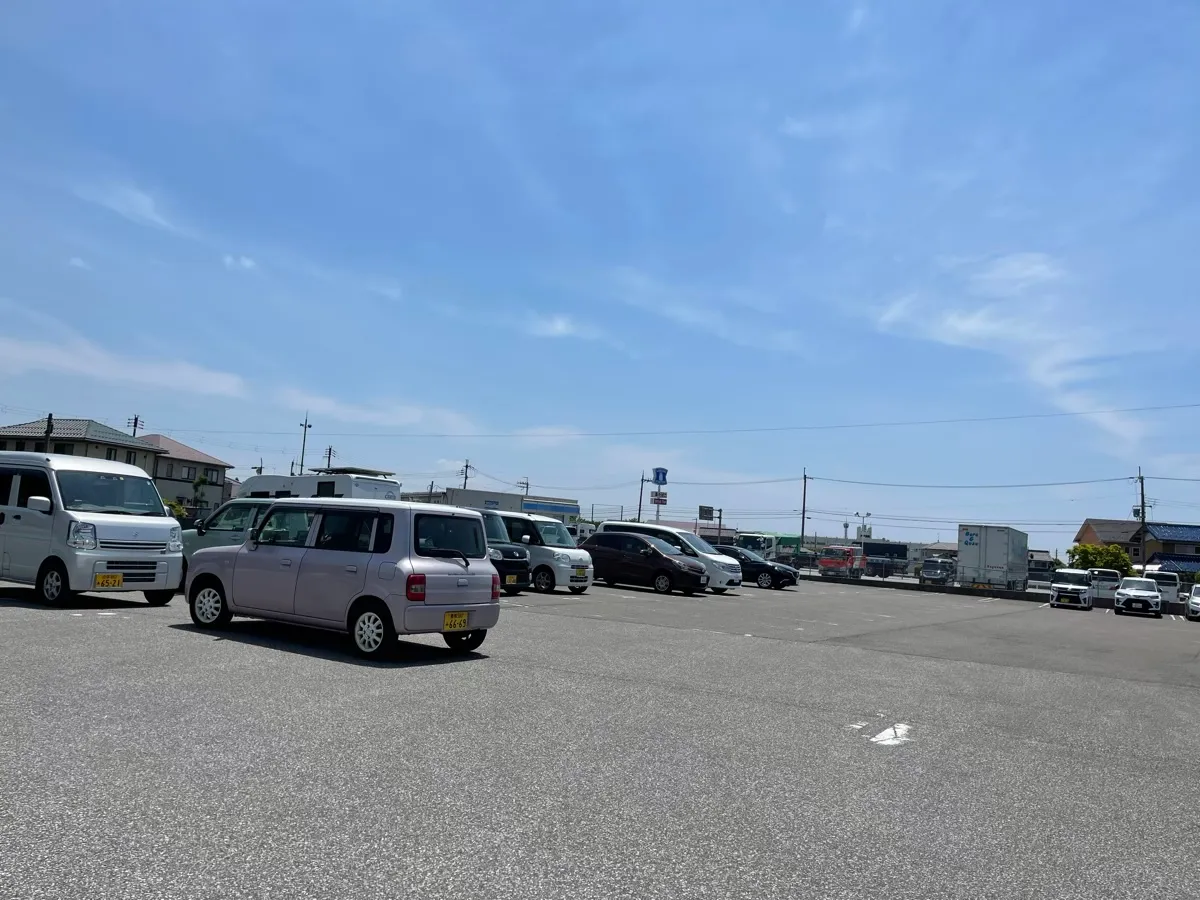 駐車場・周辺