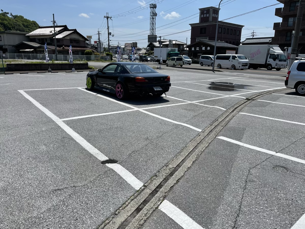 駐車場3