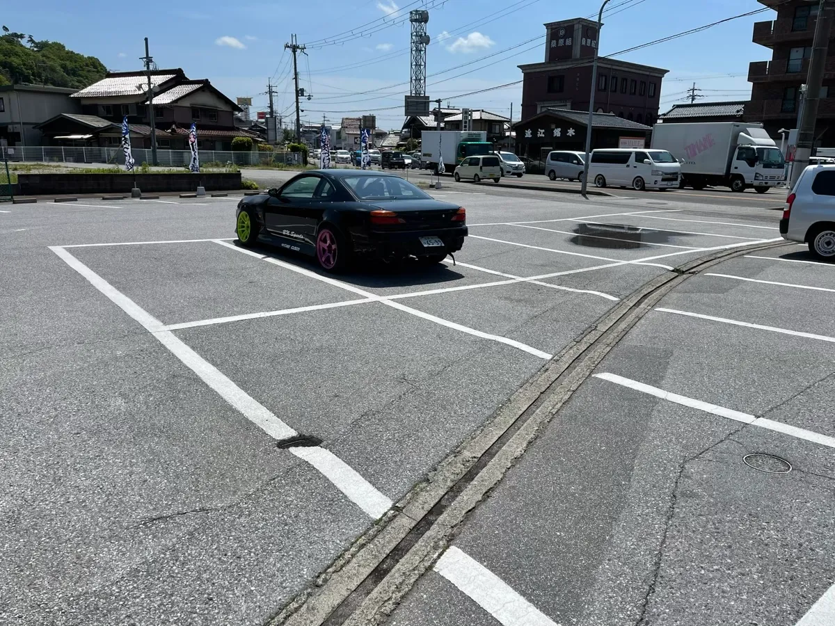 駐車場3