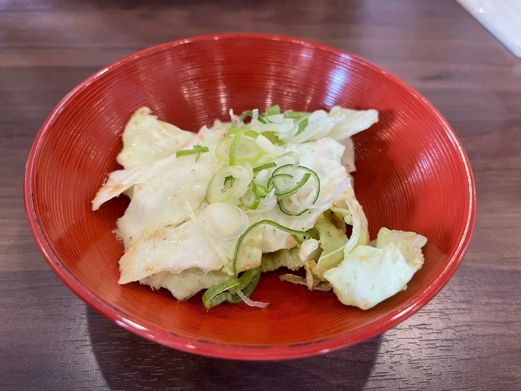 お通しのキャベツ