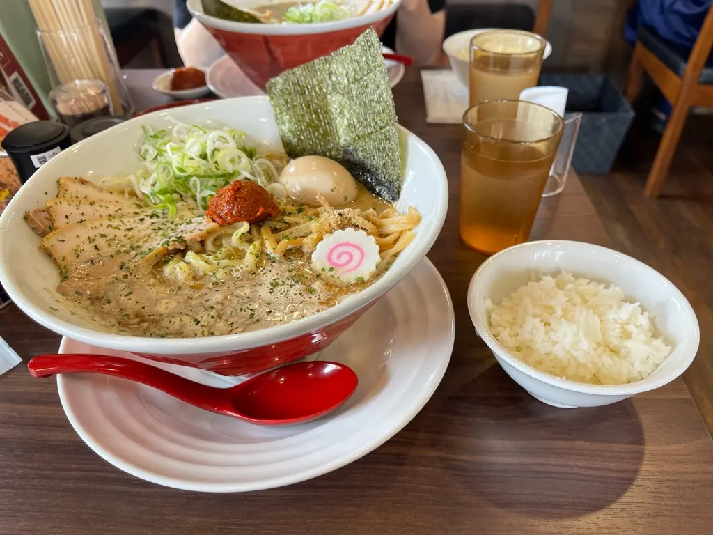 平日はライス小が無料