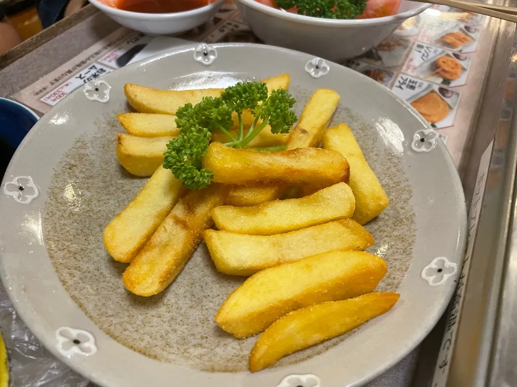 長浜駅前にある焼き鳥のお店「やきとりの名門秋吉 長浜店」の雰囲気（8/10）