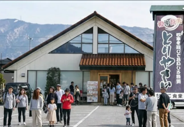 旧高月町のお店「びわこ食堂」を紹介する記事「長浜『びわこ食堂』公式ガイド|とりやさい鍋と焼肉の老舗」の写真